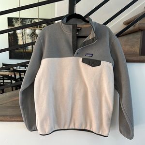 Patagonia Women's Lightweight Synchilla® Snap-T® Fleece Pullover